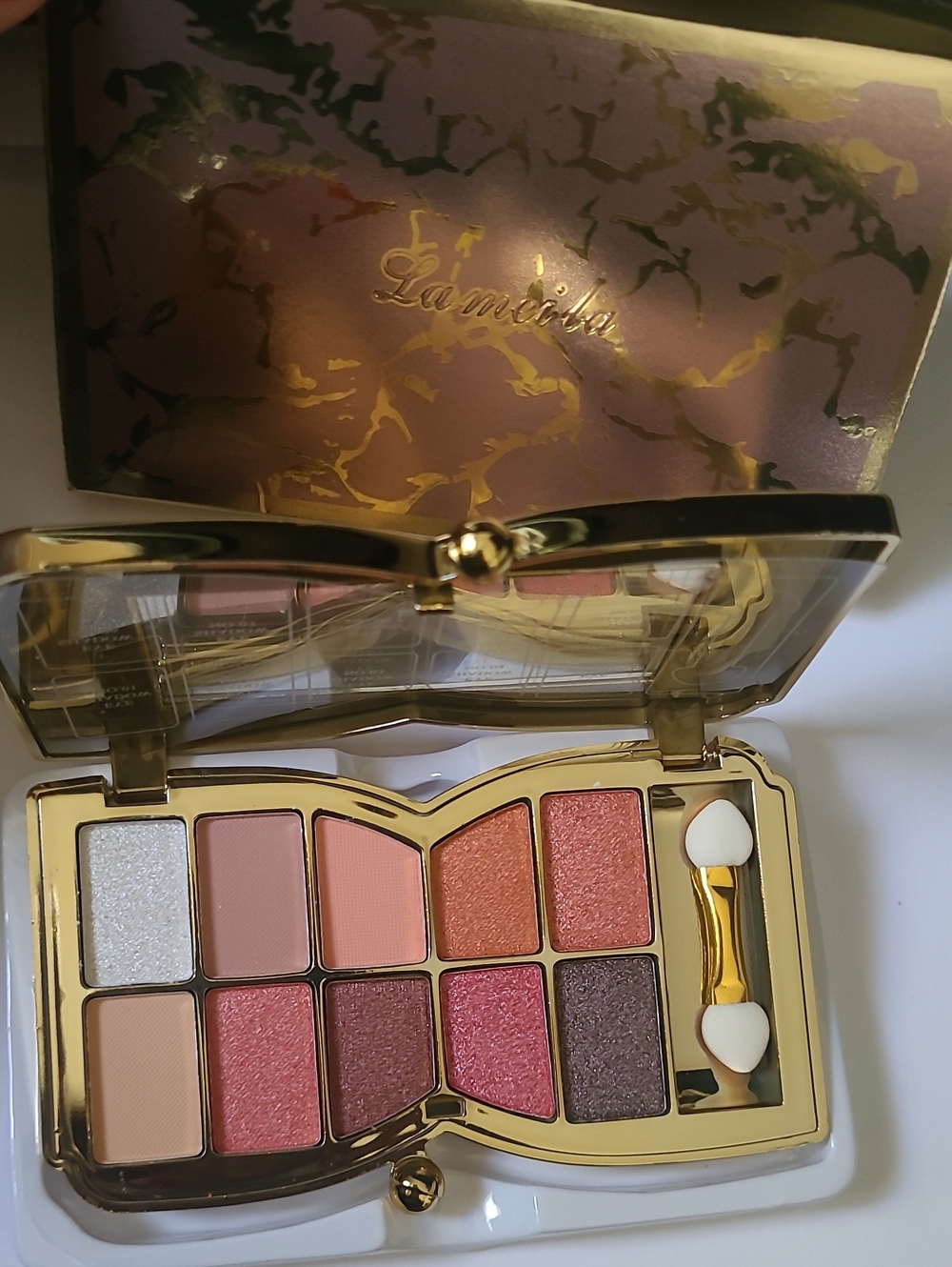 Lameila  Gold Compact Box Of 10 Eyeshadow Shades Compact